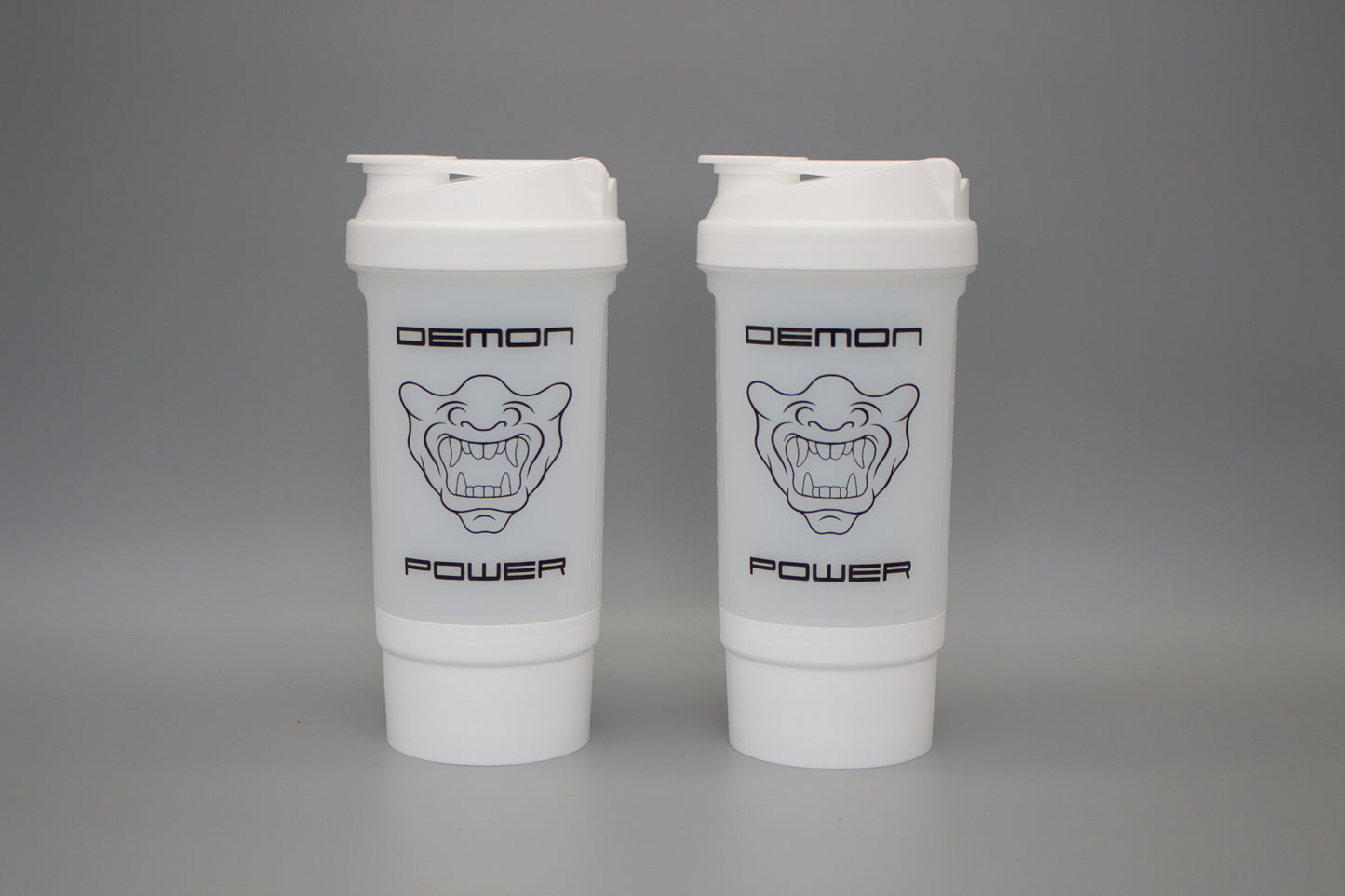 2x Fitness-Shaker weiß